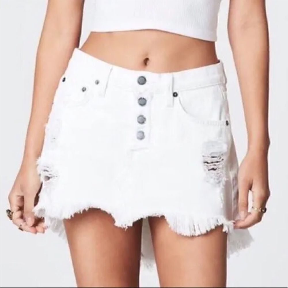 Carmar Helena destroyed Denim Mini Skirt White Distressed Bullethole EUC